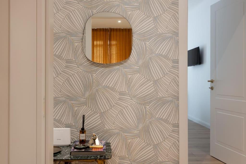 Foscolo 46 - Elegant Family Apartment Trieste Bagian luar foto