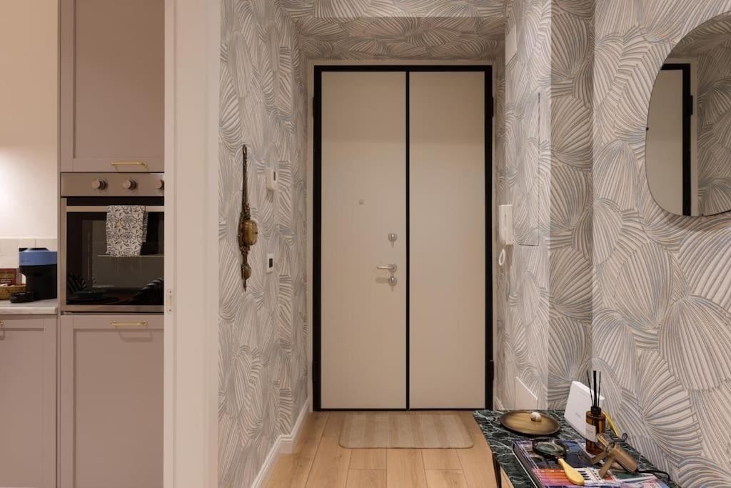 Foscolo 46 - Elegant Family Apartment Trieste Bagian luar foto